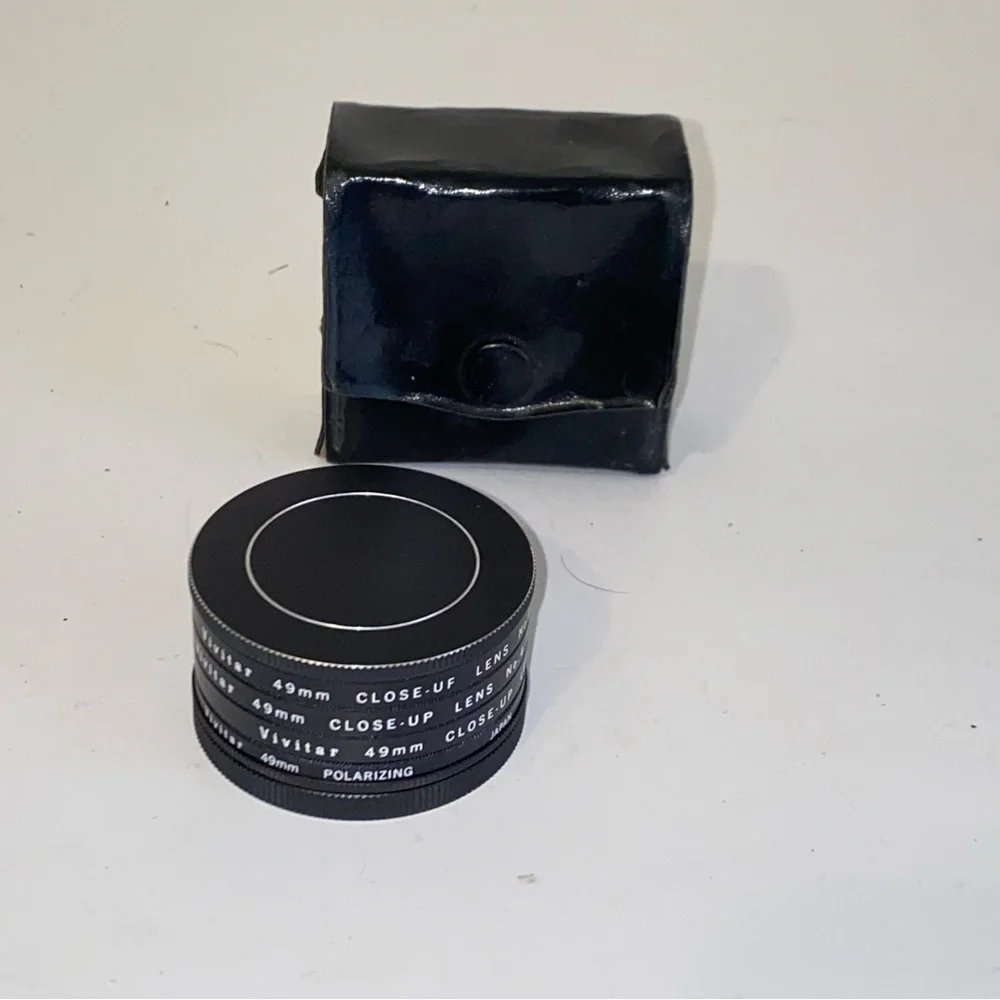 Vintage Vivitar 49 mm Close Up Lens Kit Nos 1 2 & 4 with Polarizing Lens & Case